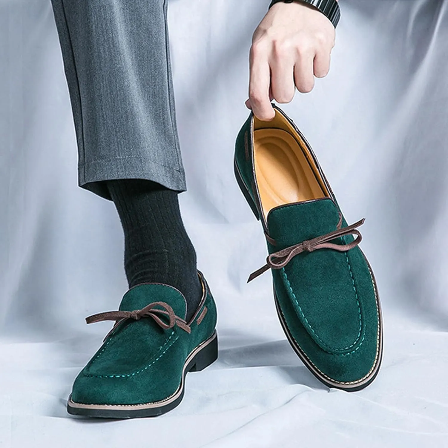 Men's Suede Bow Low Block Heel Business Dress Loafers Classic Comfortable Tassels Slip On Casual Chunky Heel Loafers for Driving Party Work