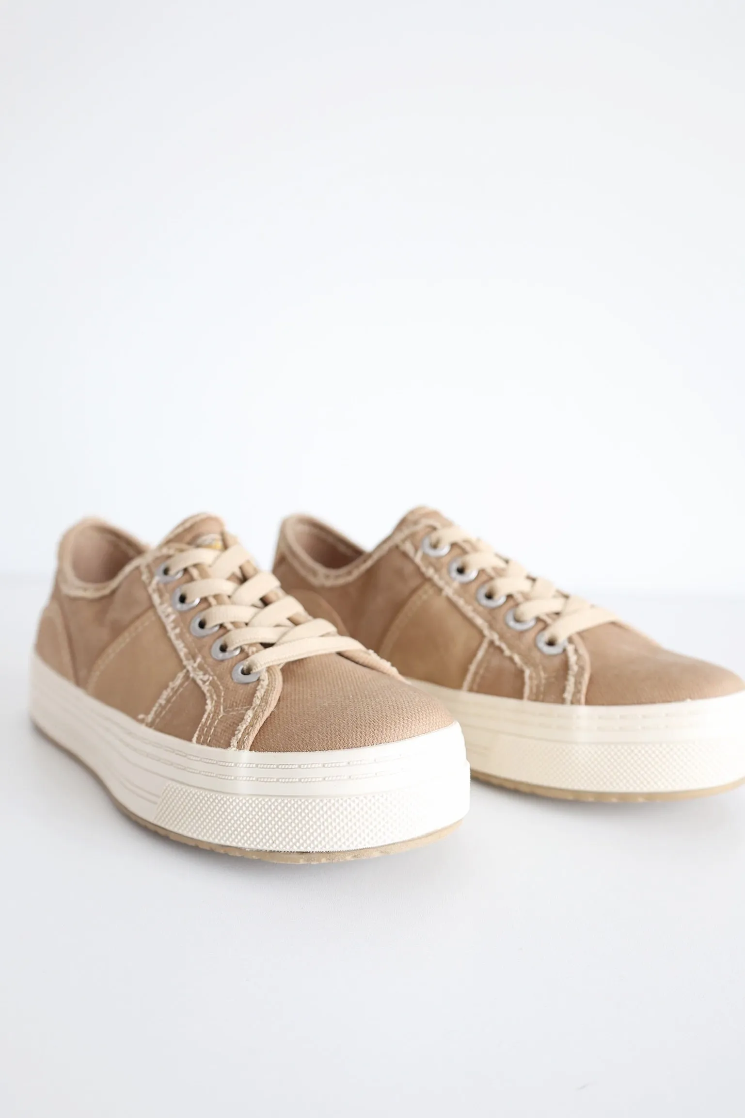 Super Smile Sneakers