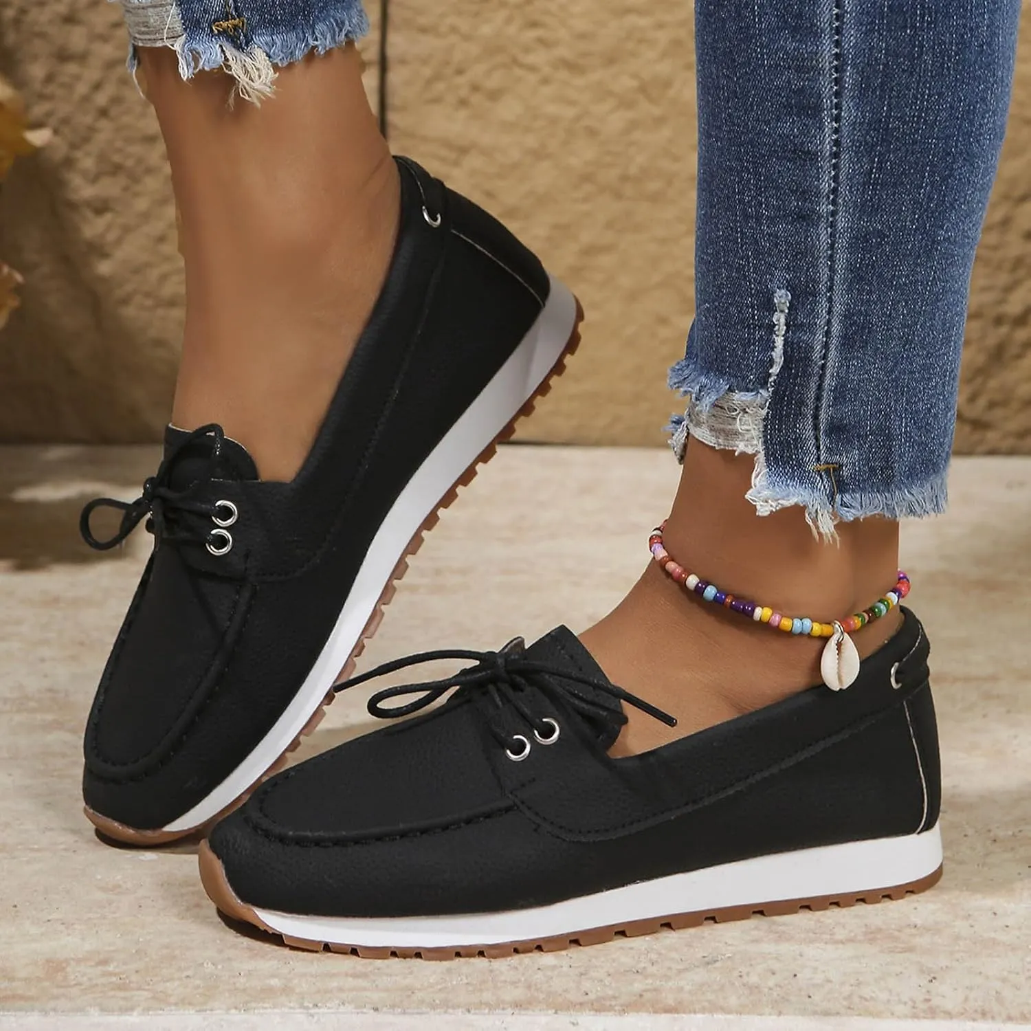 Women's Casual Shoes for Everyday Comfort Lace Up Design with Closed Toe Versatile Footwear for All Seasons Fashion Top