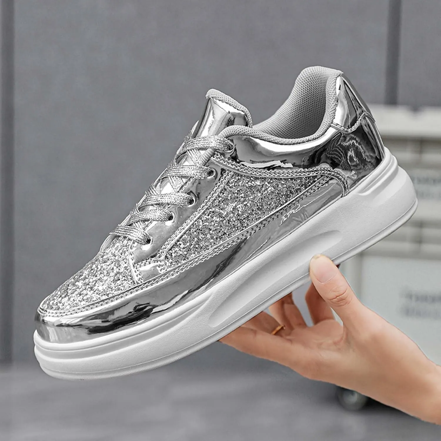 Women's Fashion Tablet Sports Skateboarding Shoes Lace up Tennis Shoes Comfortable Walking Sports Shoes