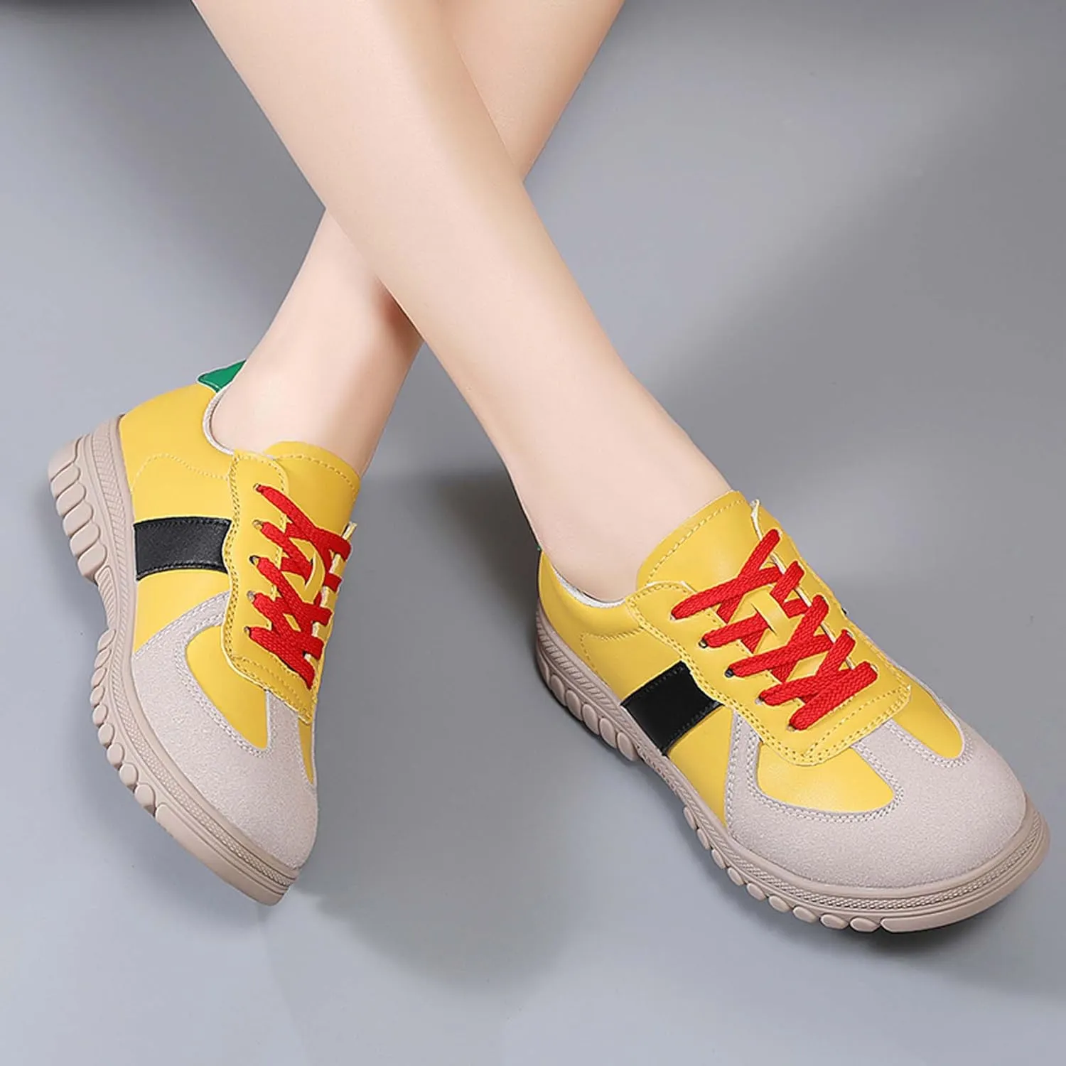 Women's Five Colored Lace Up Low Cut Skateboard Shoes, Anti Slip, Wear-Resistant, Soft Sports Shoes, Fashionable Short Distance Running Shoes, Winter Breathable Casual Shoes