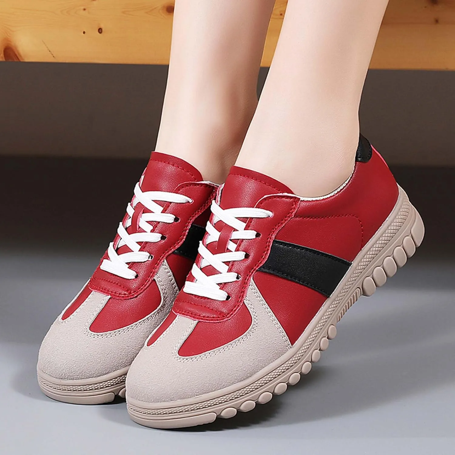Women's Five Colored Lace Up Low Cut Skateboard Shoes, Anti Slip, Wear-Resistant, Soft Sports Shoes, Fashionable Short Distance Running Shoes, Winter Breathable Casual Shoes
