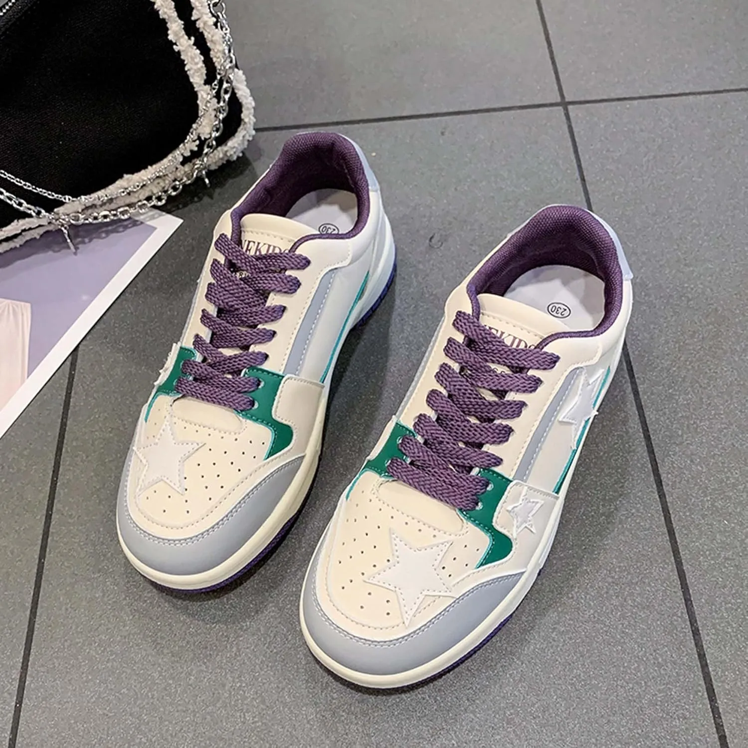 Women's Lace Up Low Cut Skateboard Shoes with Anti Slip and Wear-Resistant Rubber Soles Casual Sports Shoes Fashionable Short Distance Running Shoes Breathable and Comfortable Work Shoes