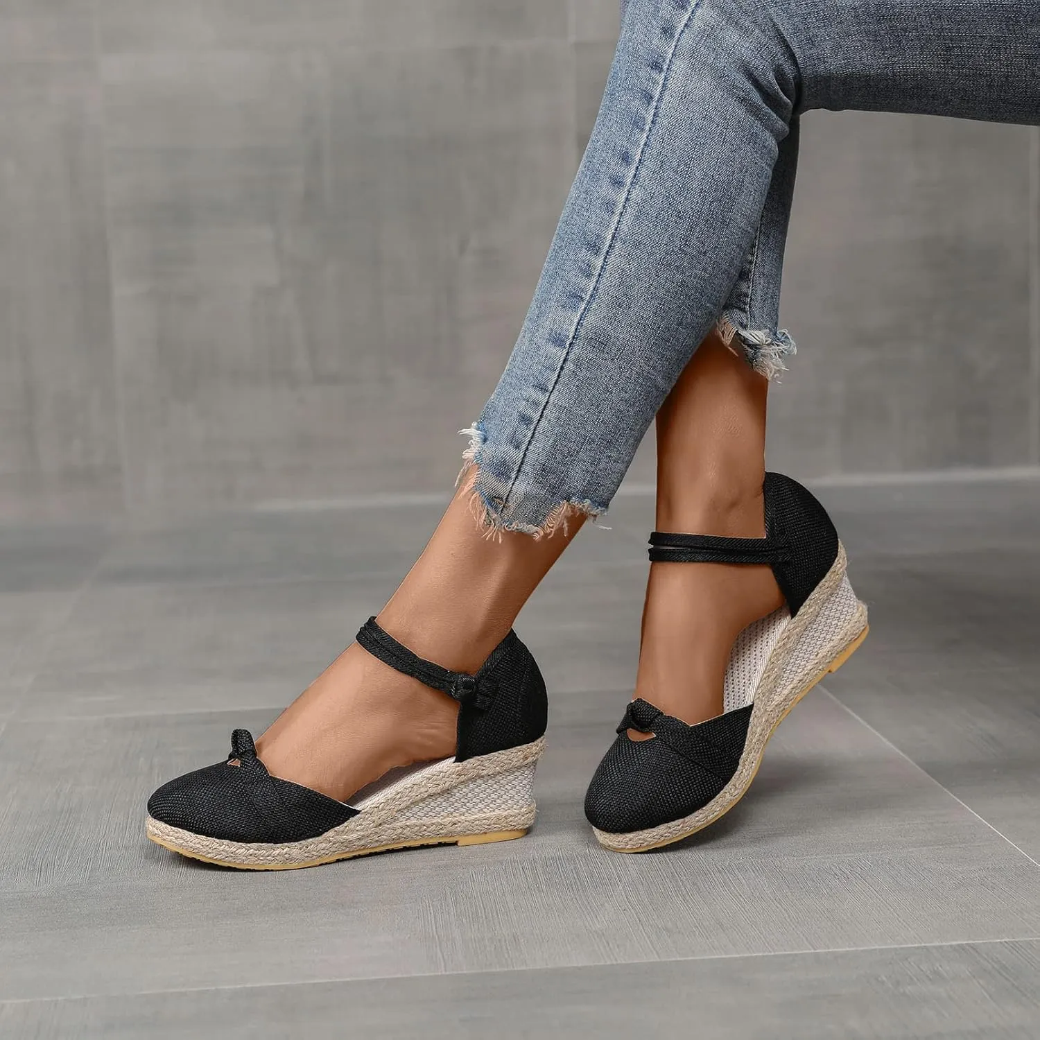 Women's Solid Textured Vintage Sandals Closed Toe Summer High Heel Casual Braided Elegant Shoe Anti-Slip Sandal