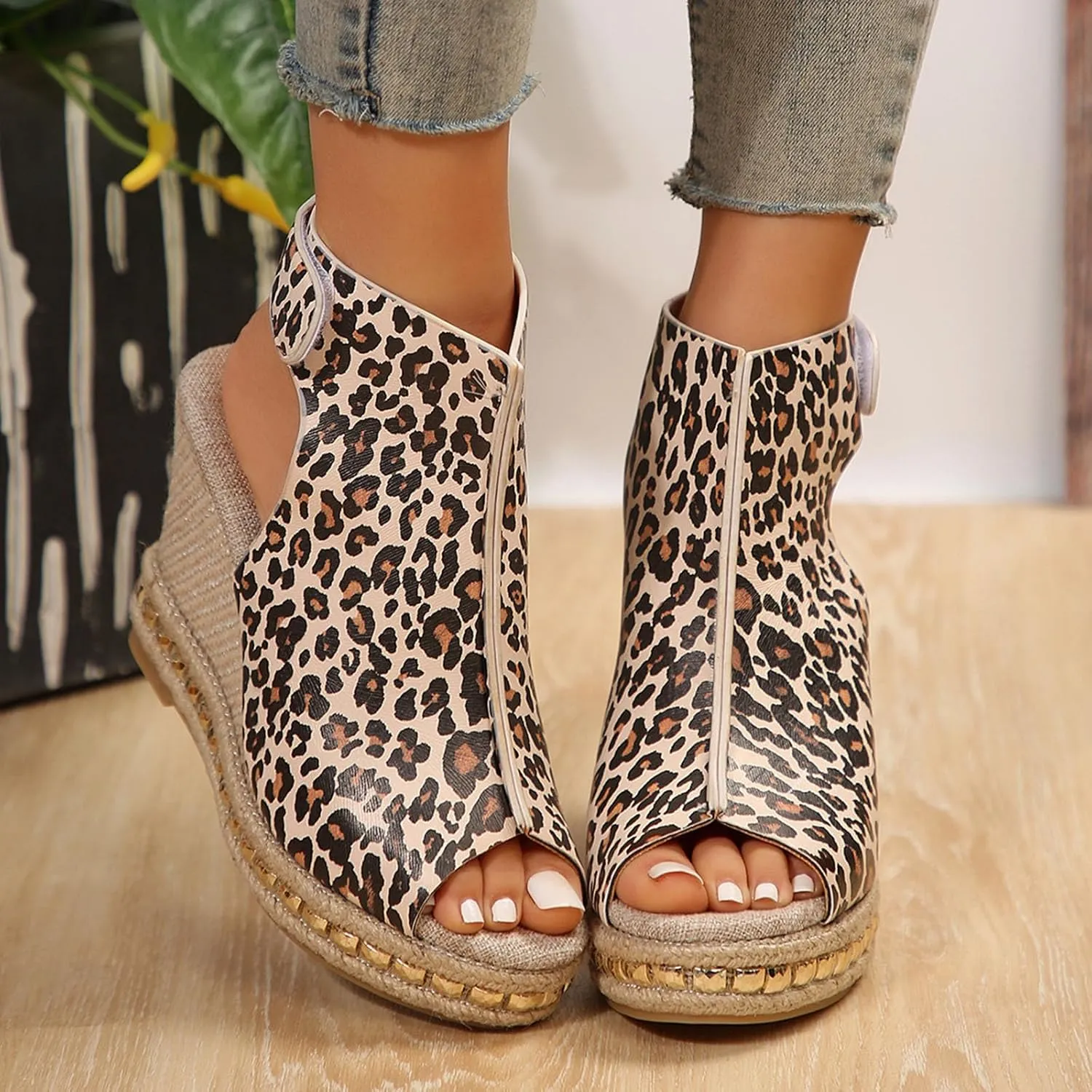 Women's Versatile Platform Sandals Comfort Lightweight Casual Sandal Orthopedic Sandals with Arch Support