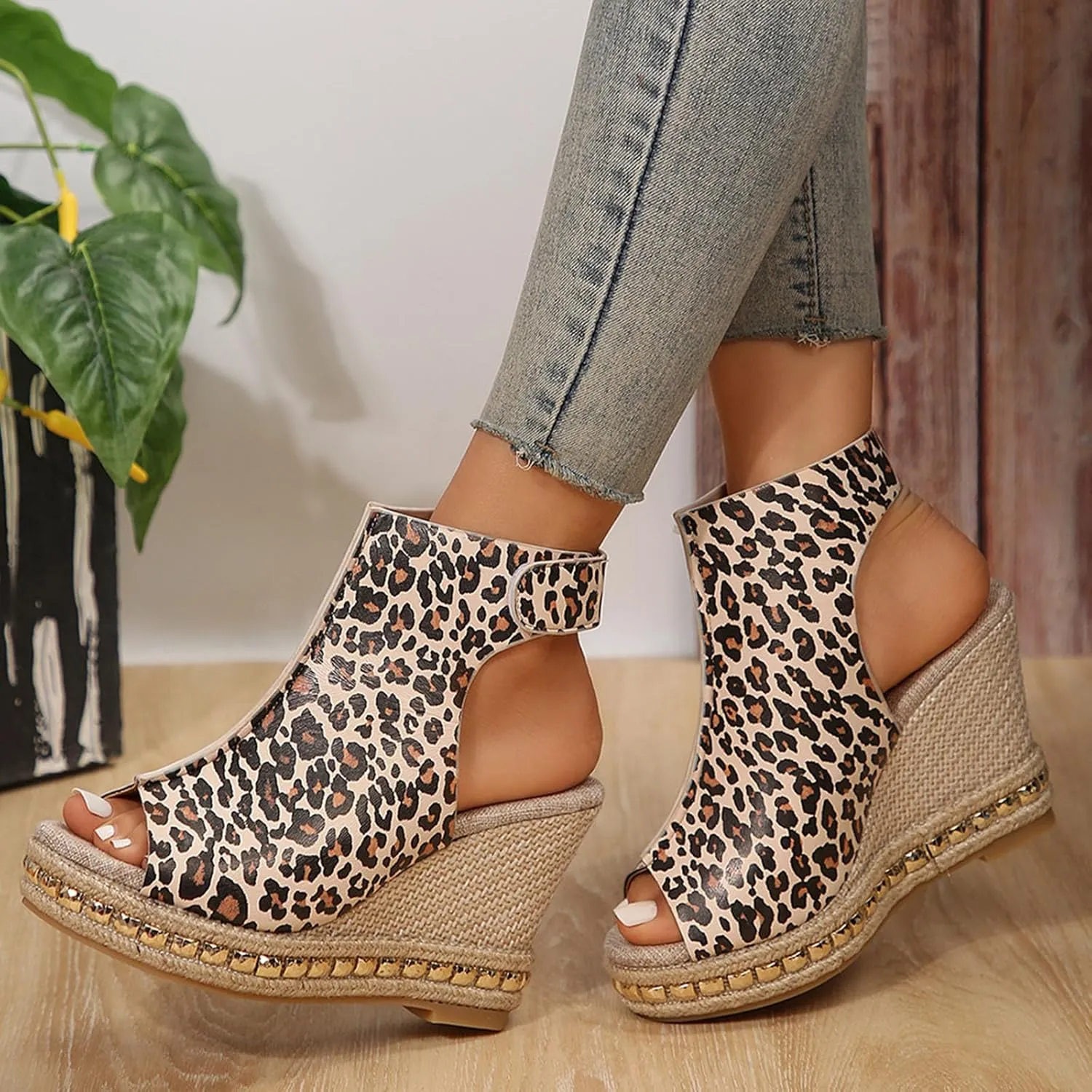 Women's Versatile Platform Sandals Comfort Lightweight Casual Sandal Orthopedic Sandals with Arch Support